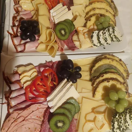 Pendl ホームステイ アプテナウ