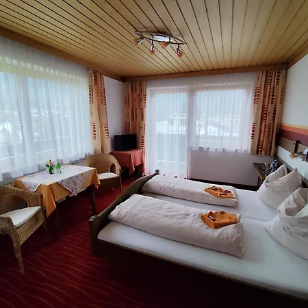 Pendl ホームステイ *